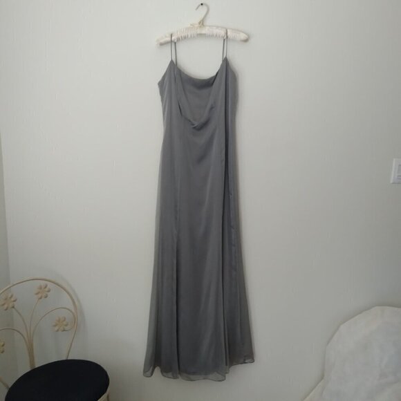 Pearl Grey Chiffon Slip Gown with Flowy Chiffon Floor Length Bolero Shawl  Sz8 - Picture 2 of 13